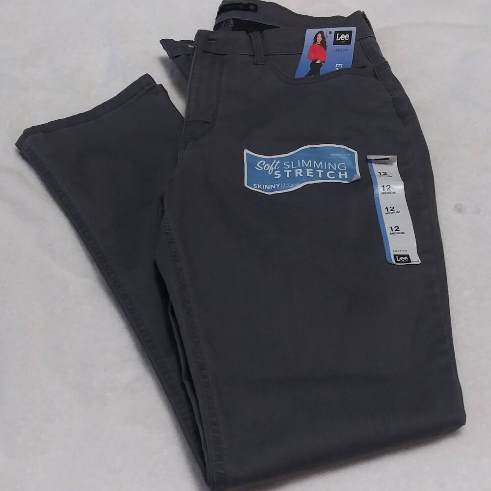 Lee Easy Fit Skinny Leg Below the Waist